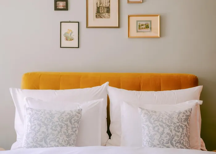民宿 Oak House - Boutique Near Meidling Station 4*